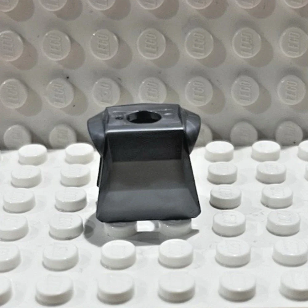 Lego Vintage Gold Lion Head Gray Armor Accessory